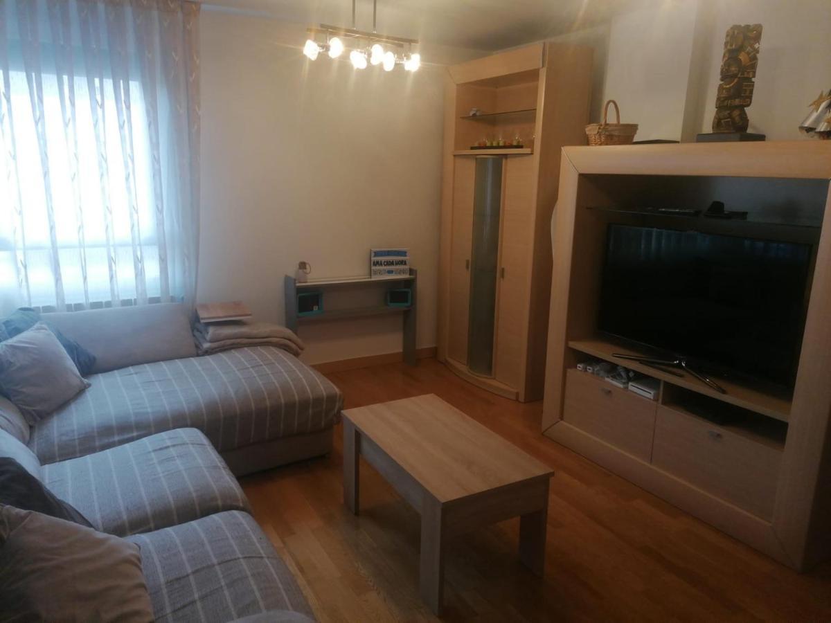 Apartamento Praga Vitoria-Gasteiz Exterior foto